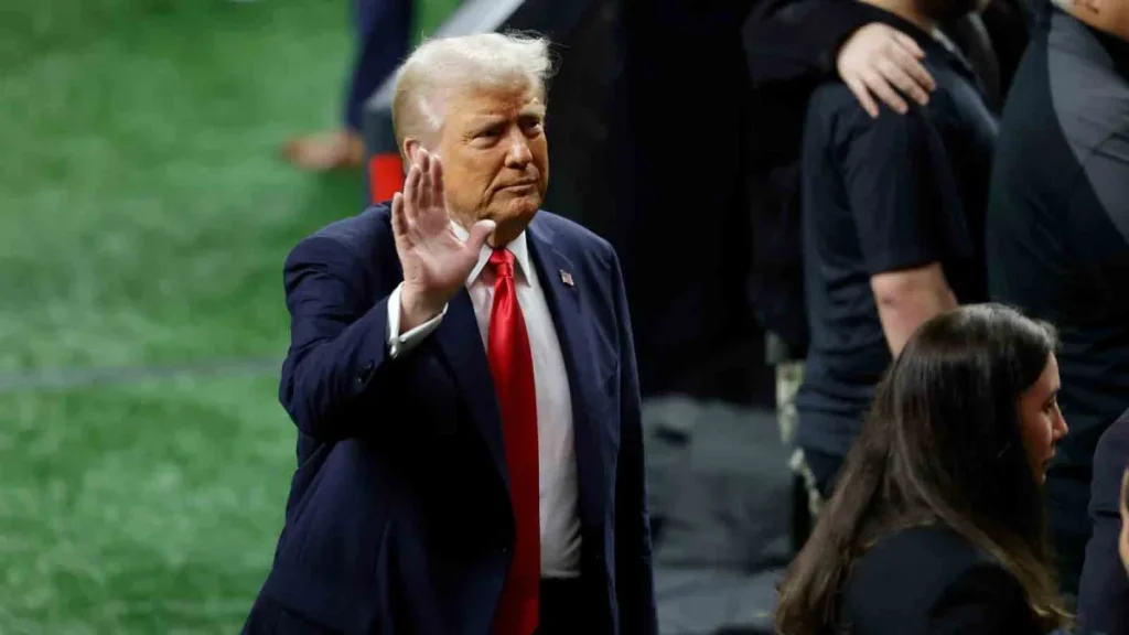 trump at super bowl